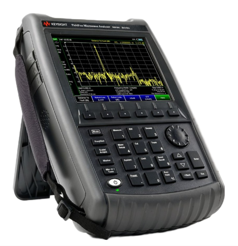 Keysight / Agilent N9918A FieldFox Handheld RF & Microwave Combination Analyzer, 30 kHz - 26.5 GHz