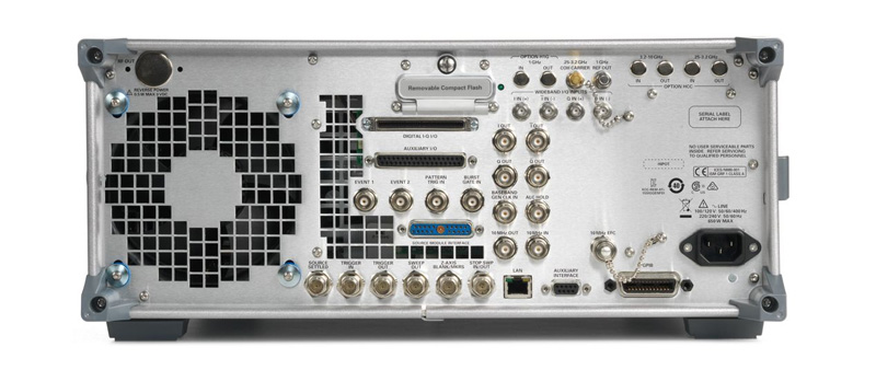 Keysight / Agilent E8267D PSG Vector Signal Generator, Up to 44 GHz 2