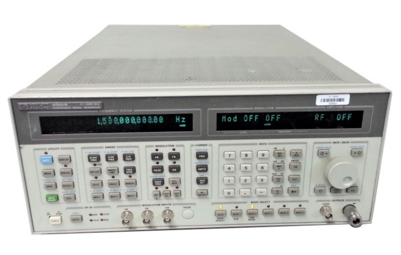 Keysight / Agilent 8665B Signal Generator, 100 kHz  - 6 GHz