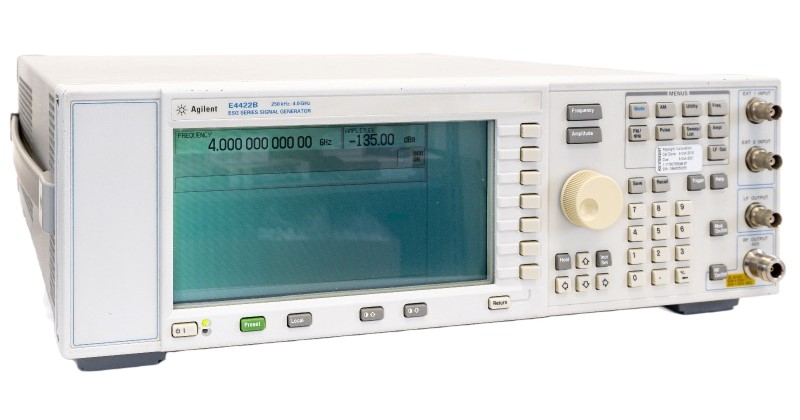 Keysight / Agilent E4422B Signal Generator, 250 kHz  - 4 GHz