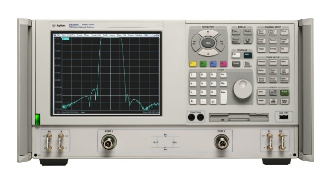 Keysight / Agilent E8358A Network Analyzer, 300 kHz  - 9 GHz