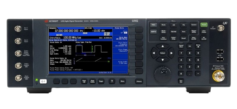 Keysight / Agilent N5191A UXG X-Series Agile Signal Generator, 10 MHz up to 40 GHz (Option Dependent)