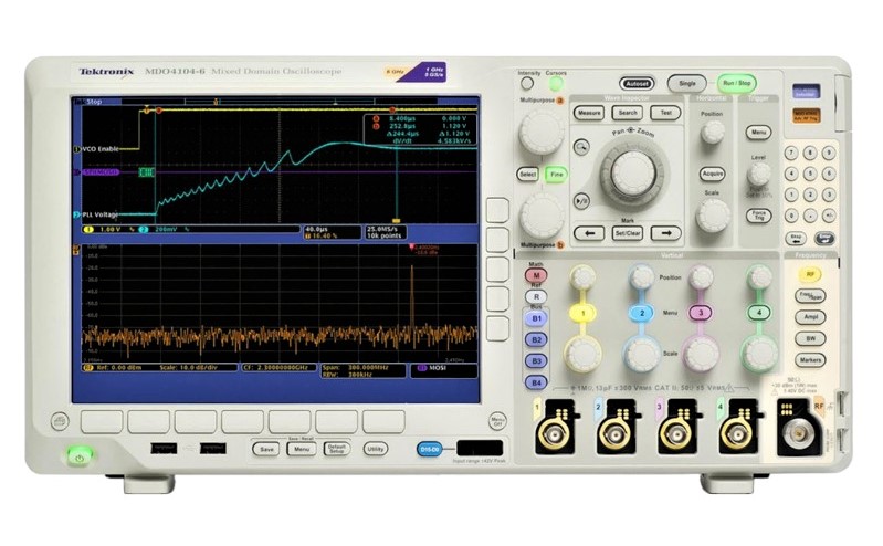 Tektronix MDO4104-6 Mixed Domain Oscilloscope, 1 GHz, 4 + 16 ch., 5 GS/s, 6 GHz RF Ch.