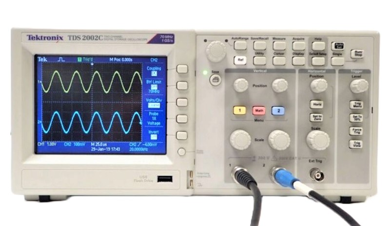 Tektronix TDS2002C Digital Storage Oscilloscope, 70 MHz, 2 Ch., 1 GS/s