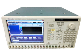 Tektronix AWG5014C Arbitrary Waveform Generator, 1.2 GS/s, 14 Bit, 4 Ch.